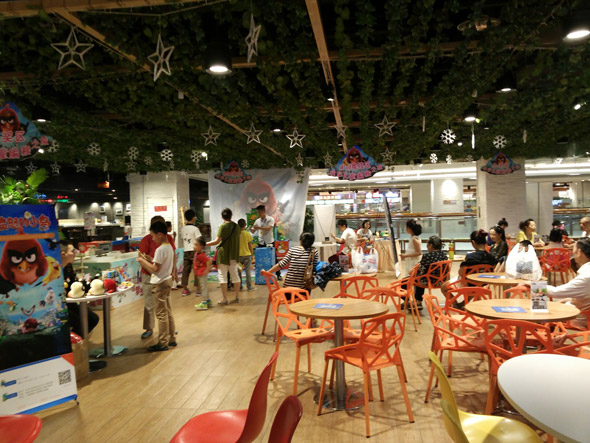 “愤怒的小鸟”特别活动主题