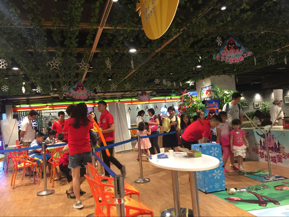 “愤怒的小鸟”特别活动主题