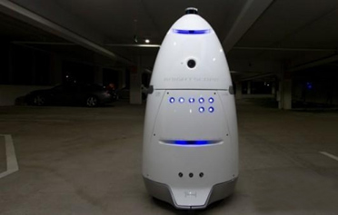 Uber停车场启用机器人巡逻 何止是费用便宜？