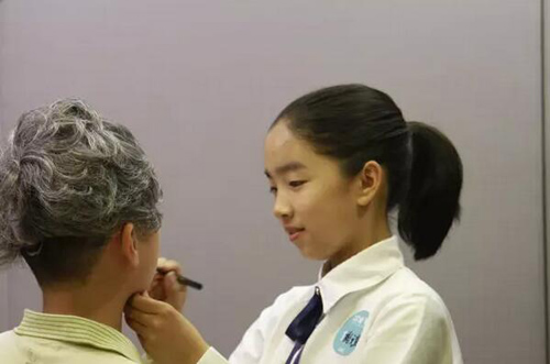 童程童美参与Bluemix少年开发者趣玩体验营