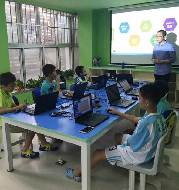 北京大钟寺校区：少儿编程夏令营开班盛况