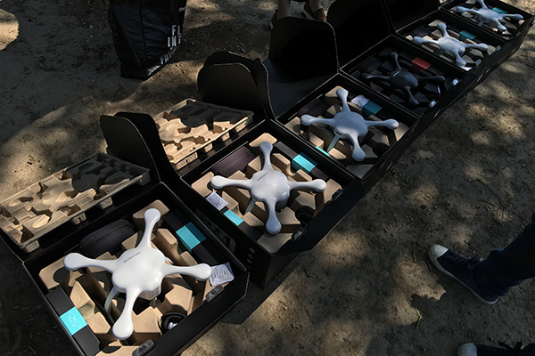 亿航VR无人机体验：VR体验新颖