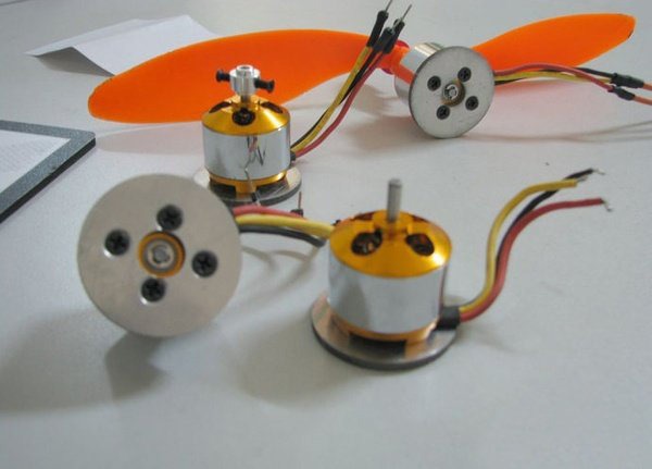 无人机市场广阔 核心硬件技术都有哪些