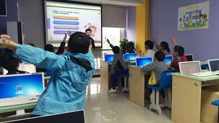 成都锦江校区：少儿编程体验课开班盛况