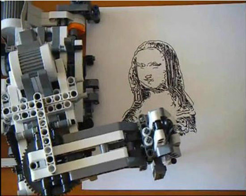 酷！乐高机器人画蒙娜丽莎