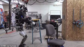 谷歌“阿特拉斯”军用机器人会扫地做家务