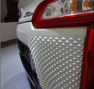 日本汽车制造商为跑车定制3D打印“皮肤”