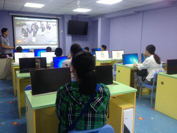 郑州金水路校区：少儿编程体验课开班盛况