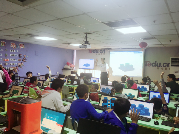 北京大钟寺校区：少儿3D打印国庆活动课开班盛况