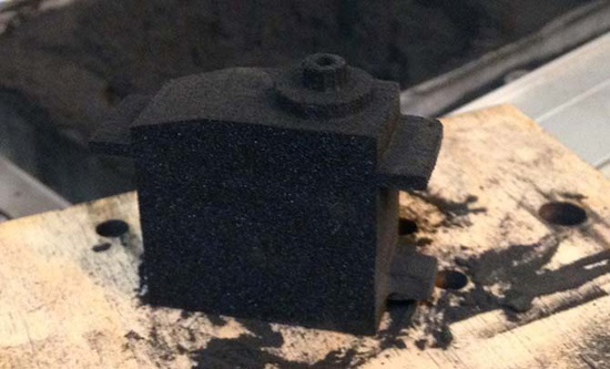 Brandon Fosdick－航天工程师开发负担得起的SLS 3D打印机