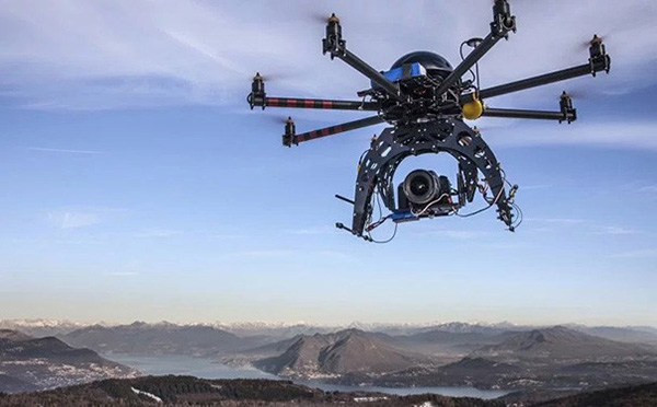 FAA考虑新规：微型无人机或可在人口稠密区飞行