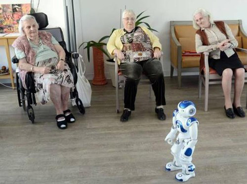 机器人将在5年内走进养老服务业