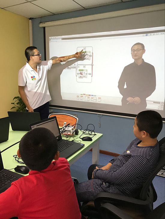 北京大钟寺校区：乐高机器人EV3体验课开班盛况