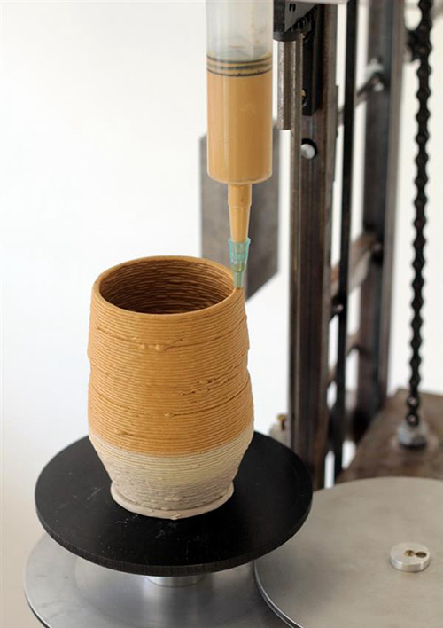 世界首台模拟式3D打印机依靠重力打印3D对象