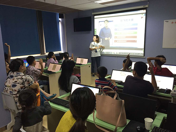 青岛CBD校区：9月少儿编程体验课开班盛况