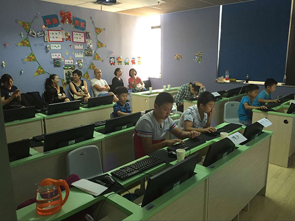 青岛CBD校区：9月少儿编程体验课开班盛况