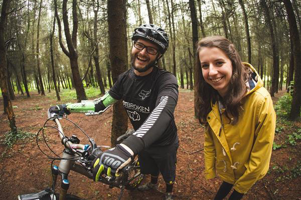 3D打印帮助右臂瘫痪的顽强山地车手重返赛场