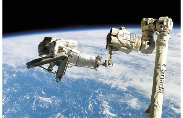 俄罗斯大学生3D打印出可远程控制的机器人臂