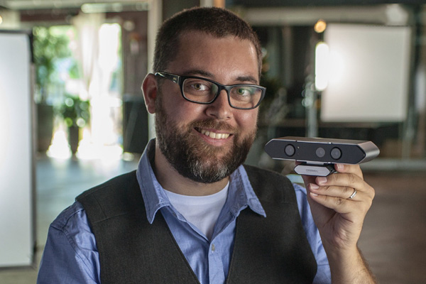 世界首款内置全功能计算机的3D摄像头Persee