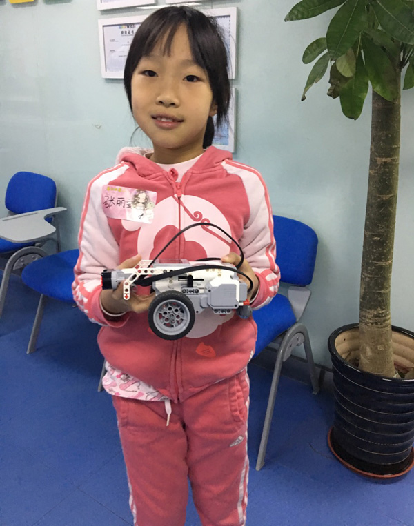 北京大钟寺校区：乐高机器人体验课开班盛况