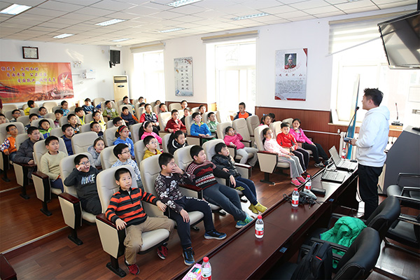 "发现杯"编程挑战赛流动课堂之海淀第三实验小学站