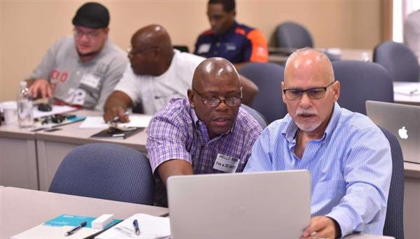 美国开办3D打印训练营 解决退伍军人转业问题