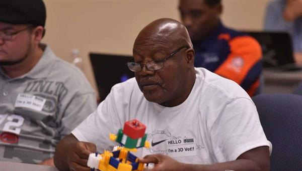 美国开办3D打印训练营 解决退伍军人转业问题