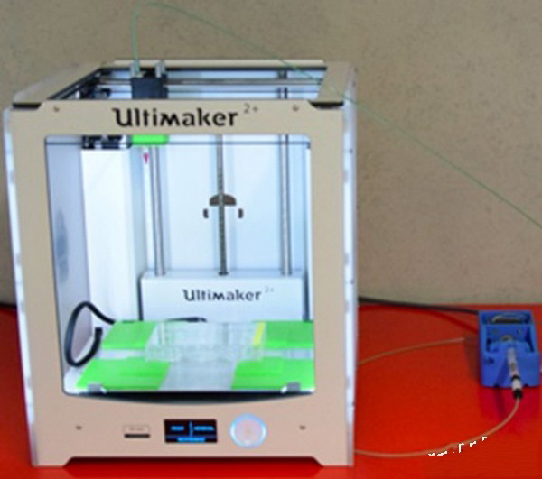 慕尼黑学生破解Ultimaker 2+3D打印机研制生物墨水