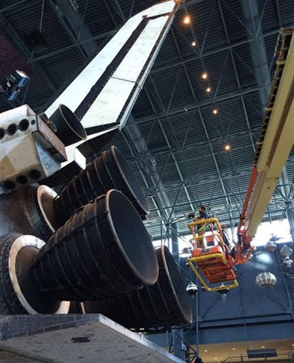 史密森博物馆将对“发现号”宇宙飞船进行3D扫描