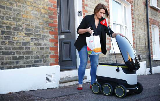 最萌机器人送外卖 短信链接可取餐