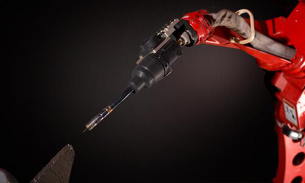 鹿特丹巨型电弧增材制造3D打印机准备就绪