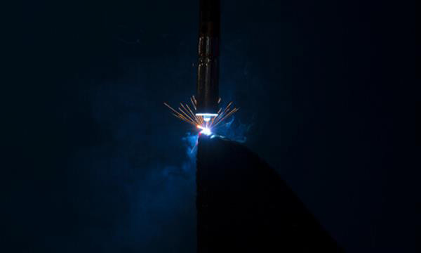 鹿特丹巨型电弧增材制造3D打印机准备就绪