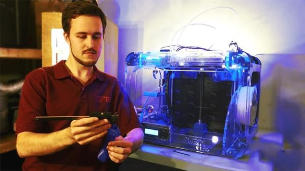 3D打印帮助打造功能强大的发光自行车