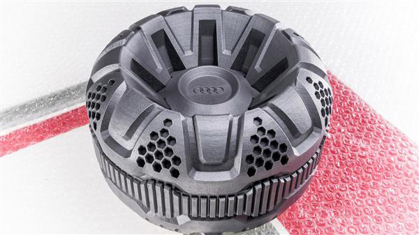 奥迪将在2017发射3D打印月球车——Lunar Quattro