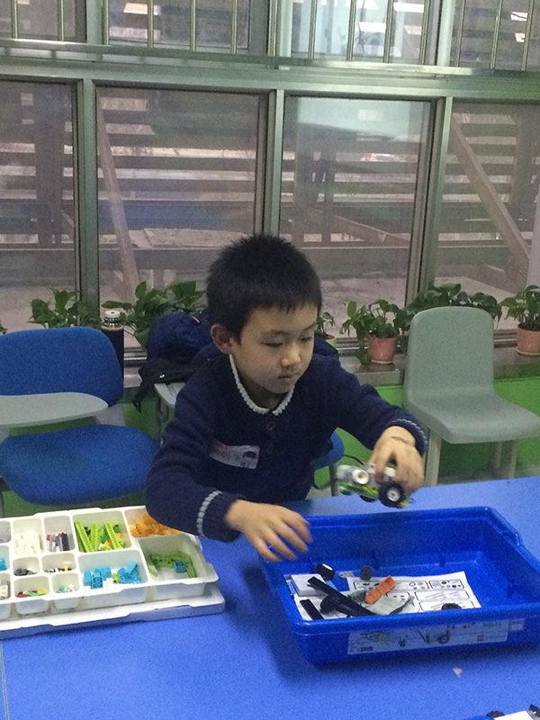 北京广渠门校区：乐高机器人wedo体验课开班盛况