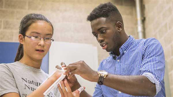 借助3D打印残疾演奏家有望实现更多动作