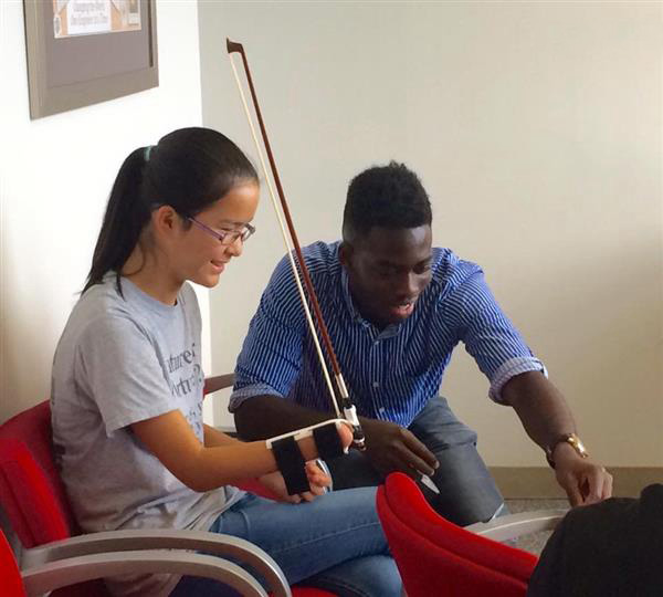 借助3D打印残疾演奏家有望实现更多动作