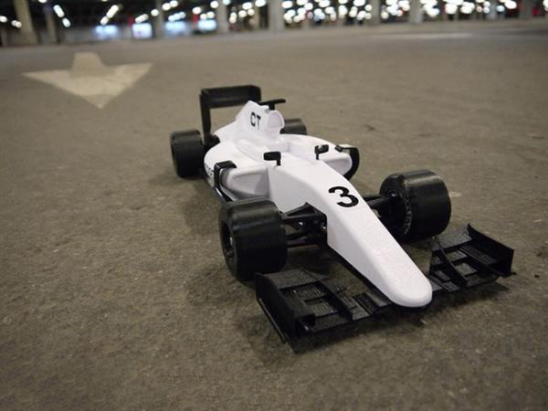 OpenRC F1赛车可以被3D打印