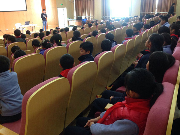 "发现杯"编程挑战流动课堂之福山唐城外国语小学