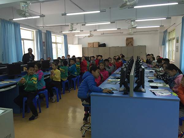 "发现杯"编程挑战流动课堂之广州昌乐小学站