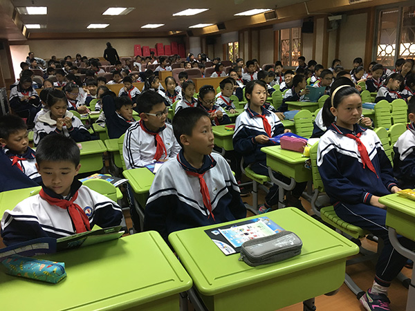 "发现杯"编程挑战流动课堂广州同福中路第一小学