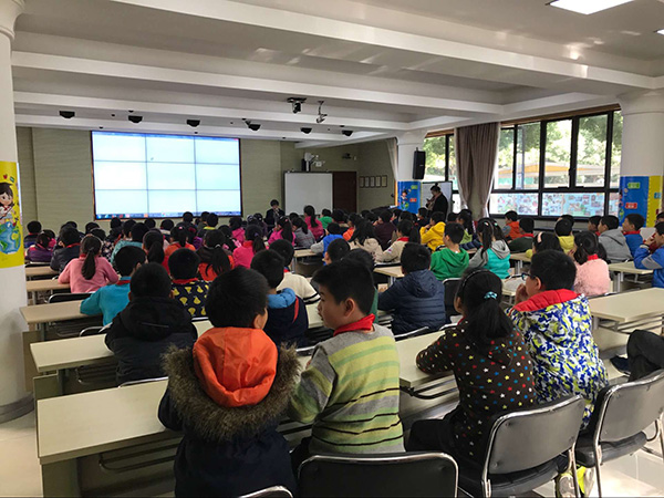 "发现杯"编程挑战流动课堂之上海绿苑小学站