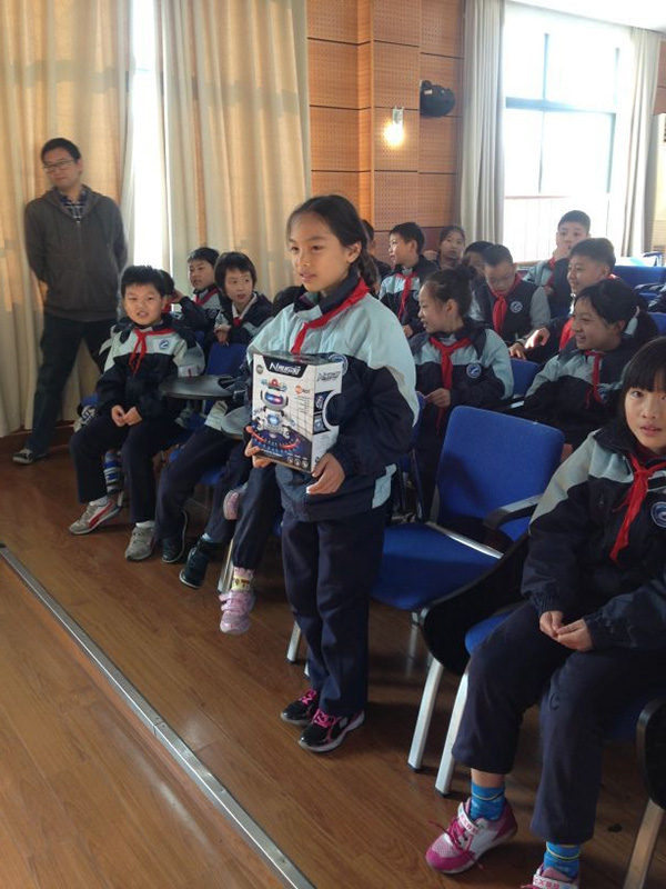 "发现杯"编程流动课堂上海漕河泾开发区实验小学