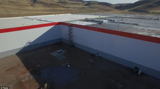 无人机曝光特斯拉超级工厂 预计2020年完工