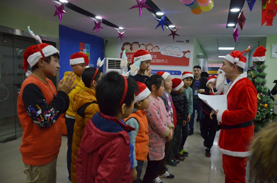 郑州金水路校区：亲子圣诞节，让童年更快乐