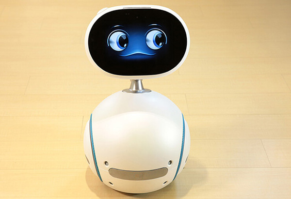 “一例一休”闹人力荒 医疗机器人上场救急