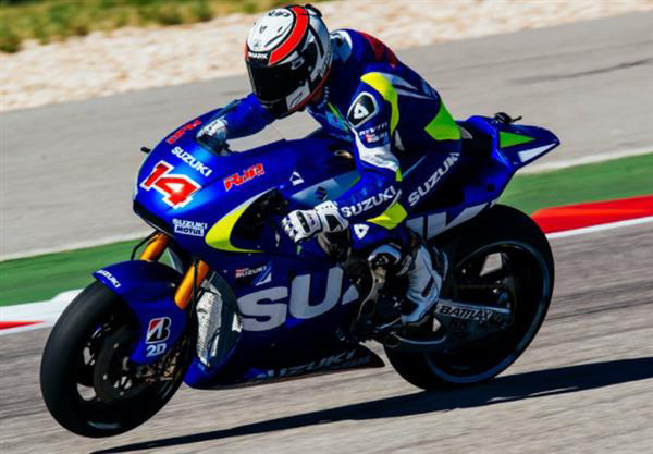 爱好者制作出带赛车手的3D打印铃木摩托车