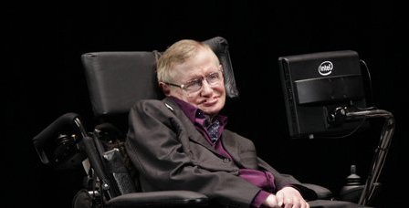 霍金：人工智能发展让中产阶级陷入窘境