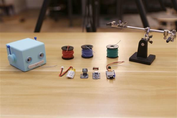 新指南教您用3D打印机DIY微型便携式间谍相机