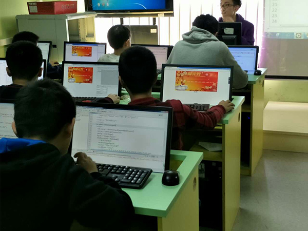 北京大钟寺校区：少儿编程元宵节活动课开班盛况